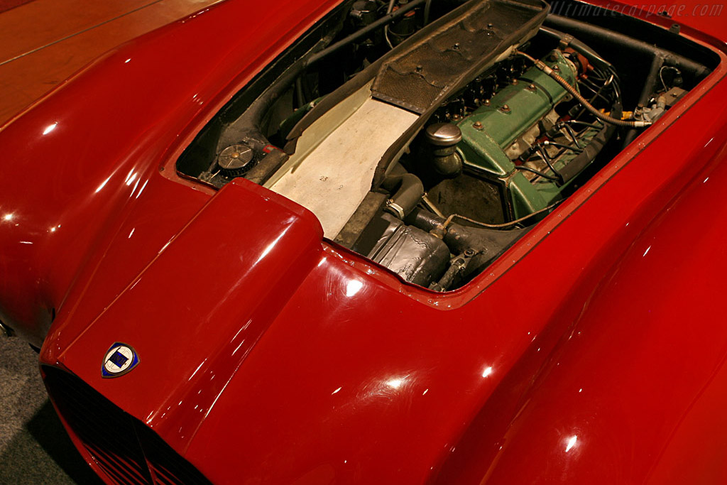 Lancia D23 Sport Pinin Farina Spyder