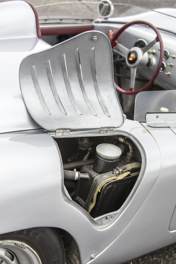 Porsche 718 RSK Spyder