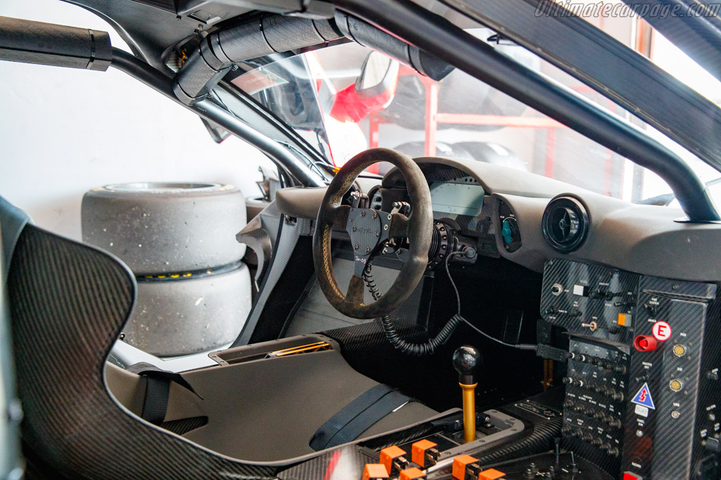 McLaren F1 GTR