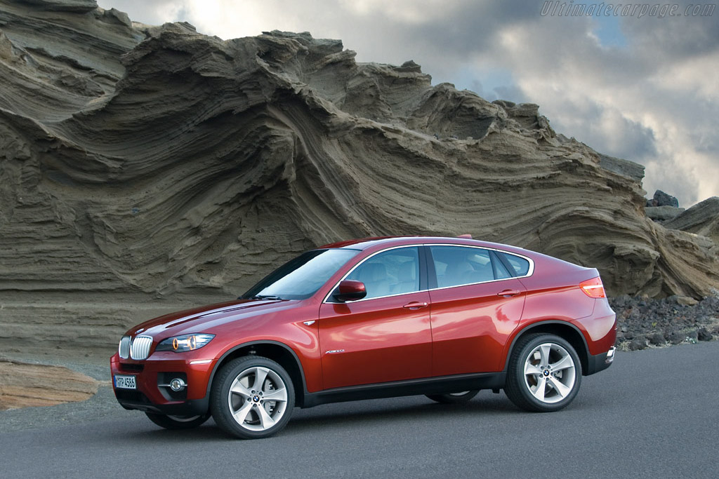 BMW X6 xDrive50i