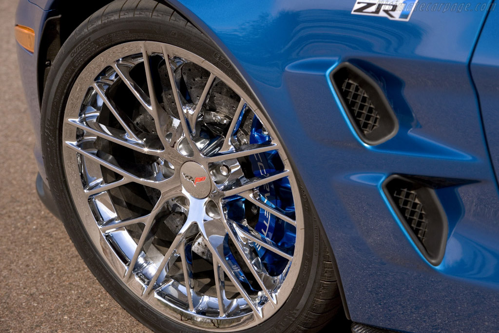 Chevrolet Corvette C6 ZR1