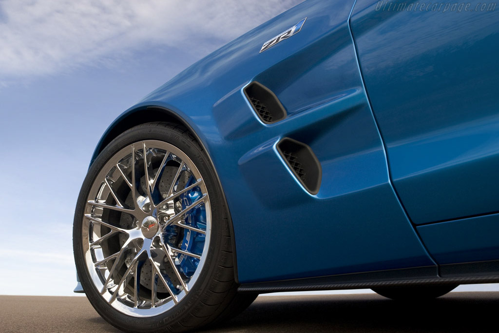 Chevrolet Corvette C6 ZR1