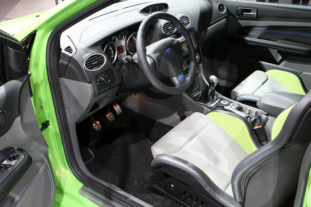 Ford Focus RS   - 2008 Mondial de l'Automobile Paris