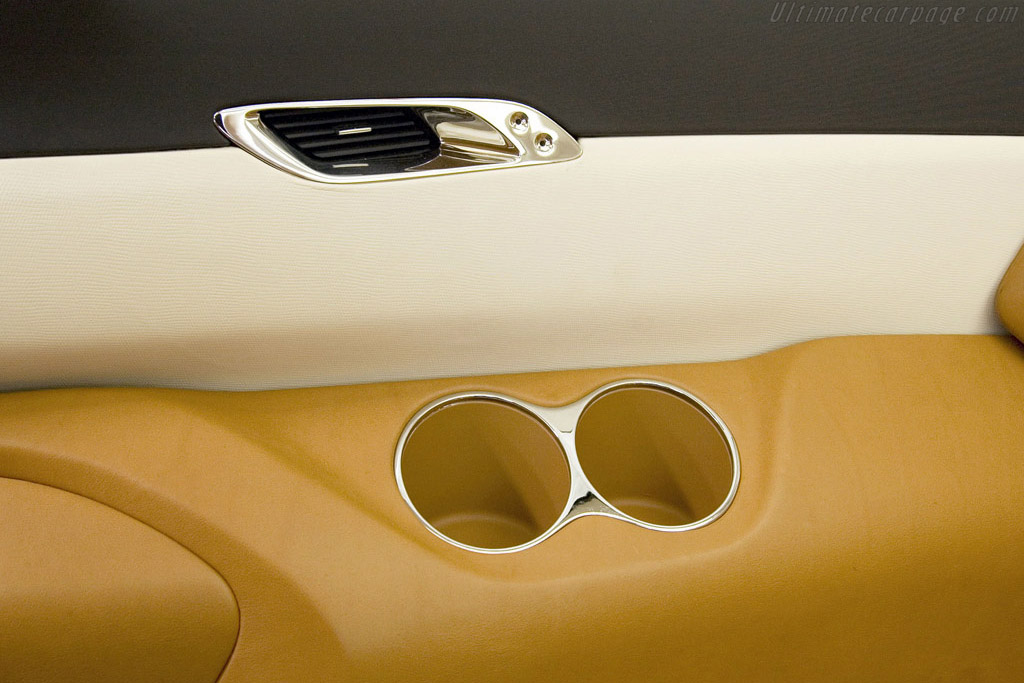 Nissan Forum Concept