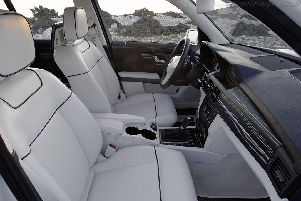 Mercedes-Benz Vision GLK Freeside