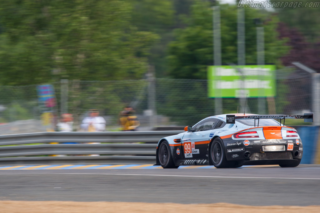 Aston Martin V8 Vantage GT2 - Chassis: V8 X2  - 2012 24 Hours of Le Mans