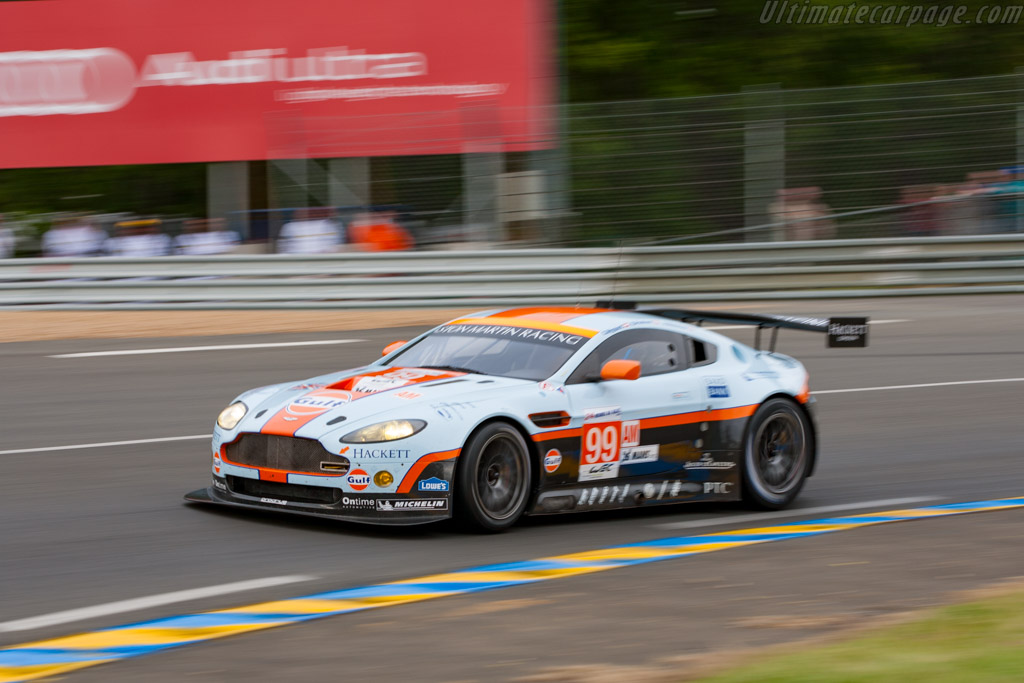 Aston Martin V8 Vantage GT2 - Chassis: V8 X2  - 2012 24 Hours of Le Mans