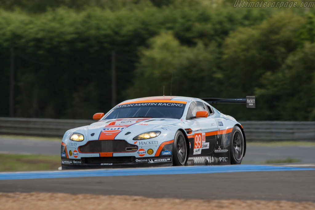 Aston Martin V8 Vantage GT2 - Chassis: V8 X2  - 2012 24 Hours of Le Mans