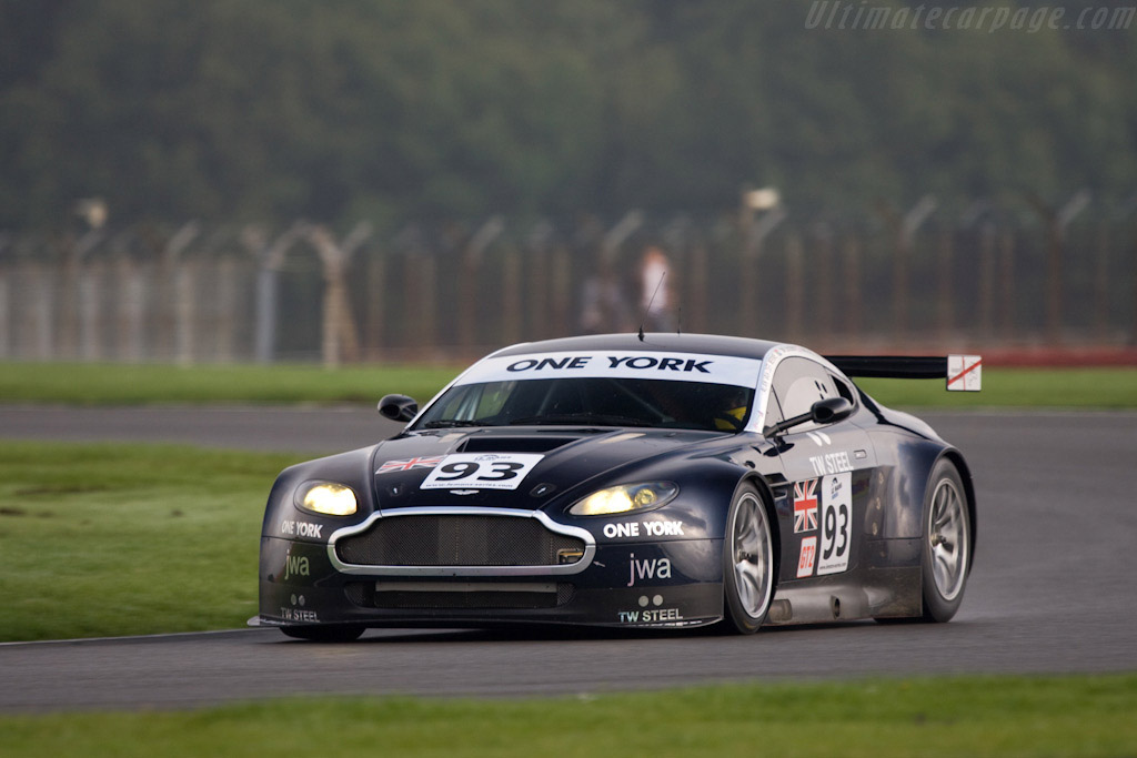 Aston Martin V8 Vantage GT2 - Chassis: GT2/003  - 2008 Le Mans Series Silverstone 1000 km