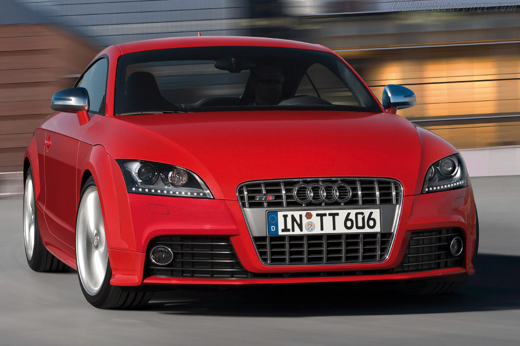 Audi TTS Coupe