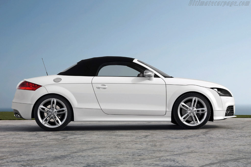 Audi TTS Roadster