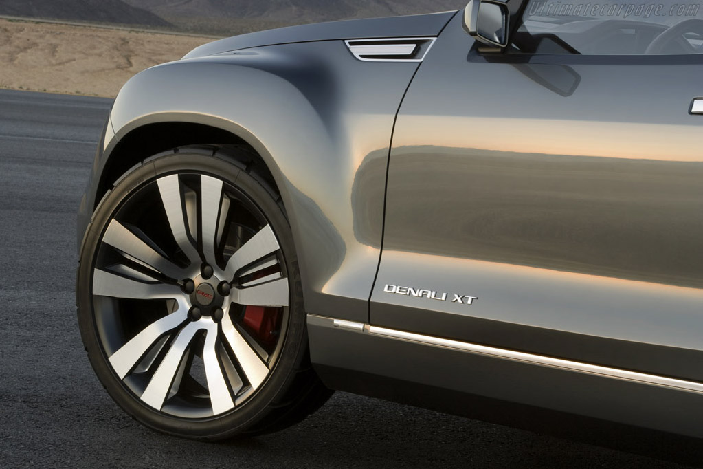 GMC Denali XT Concept