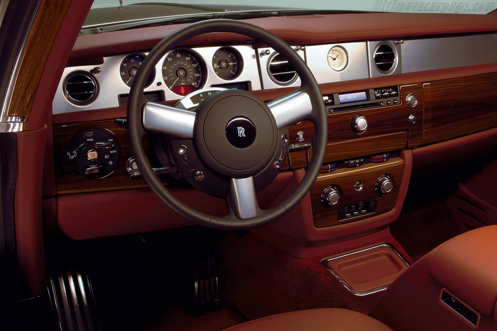 Rolls-Royce Phantom Coupe
