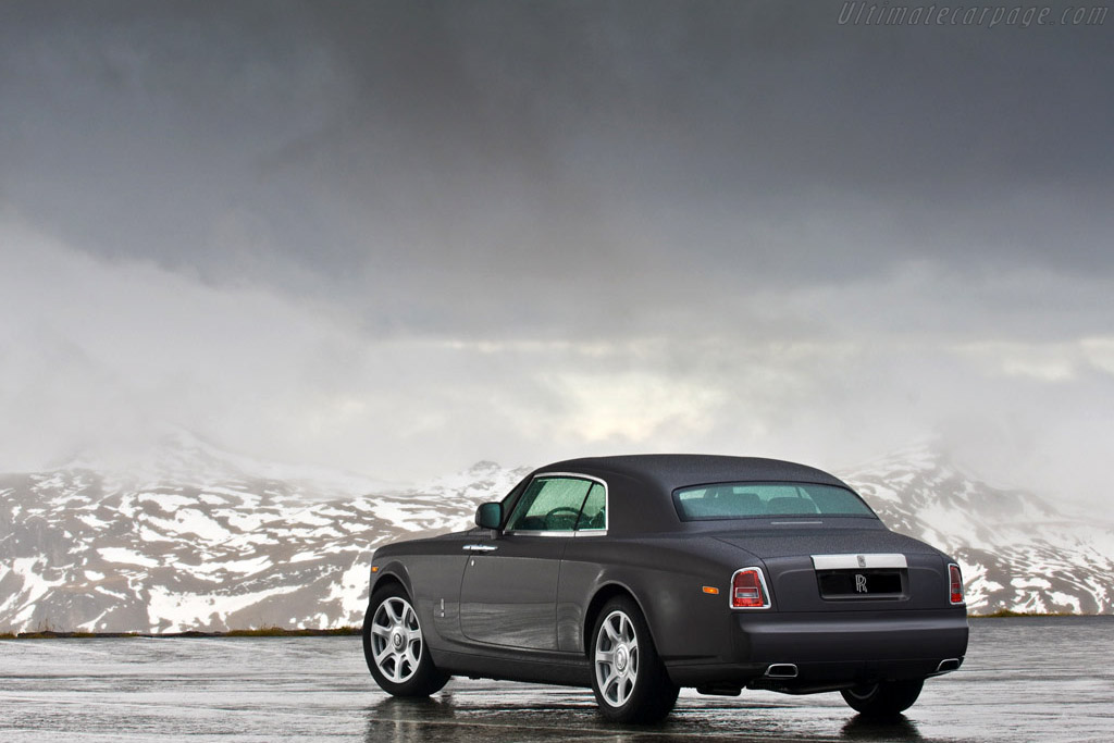 Rolls-Royce Phantom Coupe
