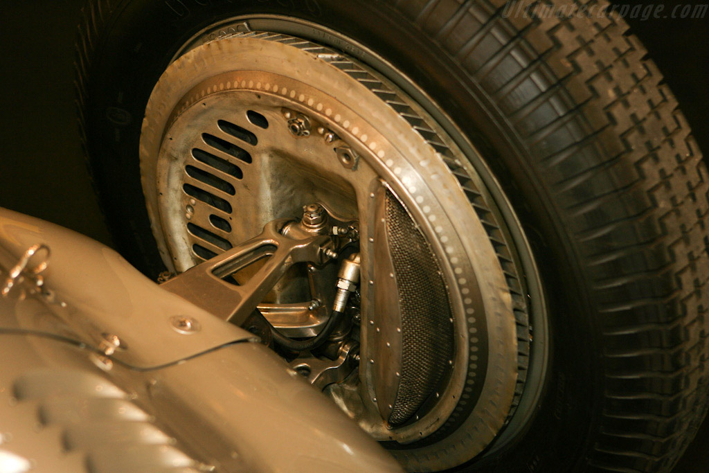 Mercedes-Benz W154