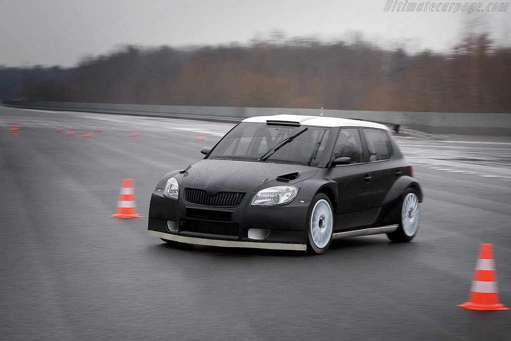 Skoda Fabia S 2000