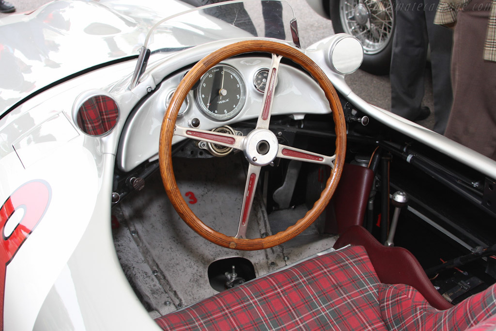 Mercedes-Benz W196 - Chassis: 000 13/55  - 2009 Goodwood Revival