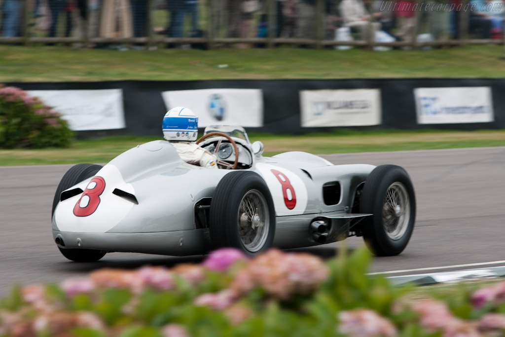 Mercedes-Benz W196 - Chassis: 000 13/55  - 2009 Goodwood Revival