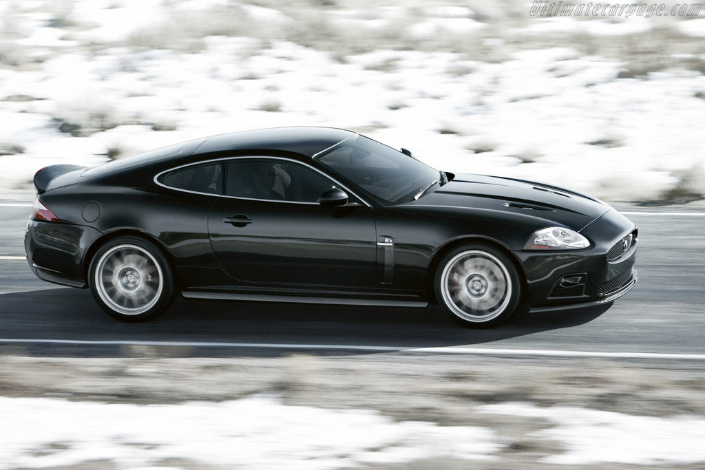 Jaguar XKR-S