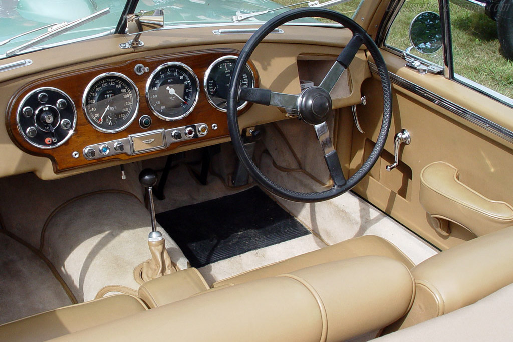 Aston Martin DB2 Drophead Coupe