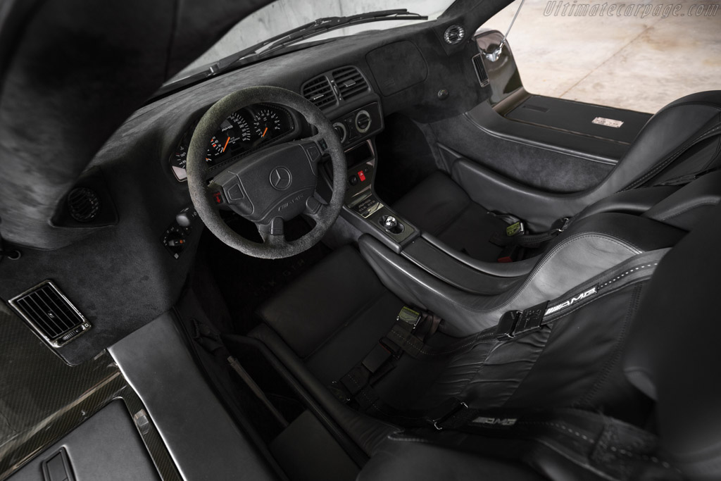 Mercedes-Benz CLK-GTR Coupe