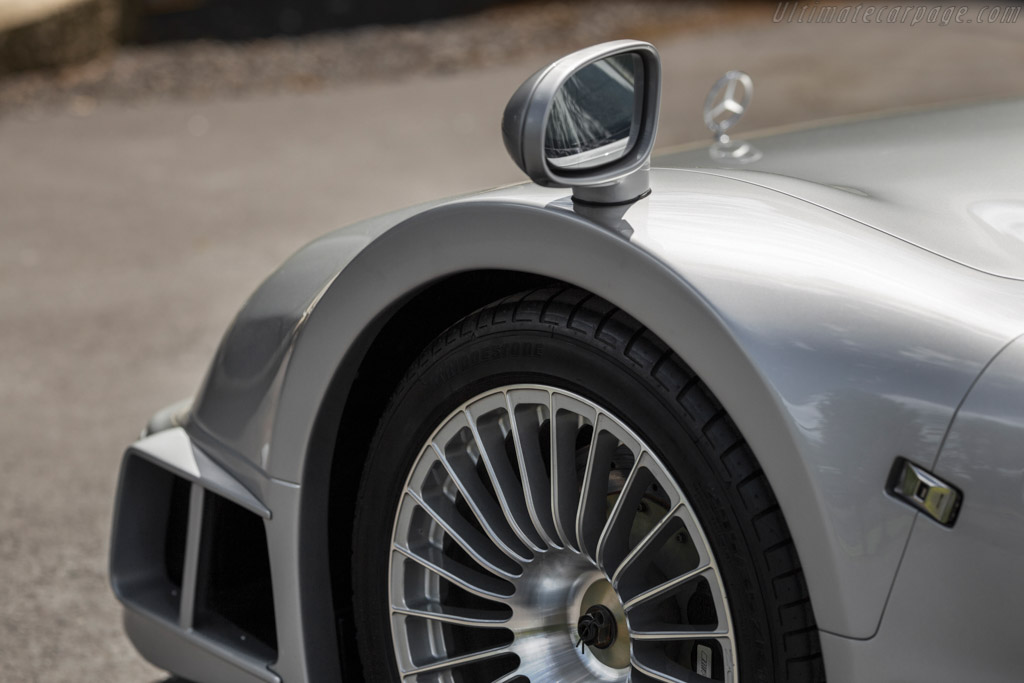 Mercedes-Benz CLK-GTR Coupe