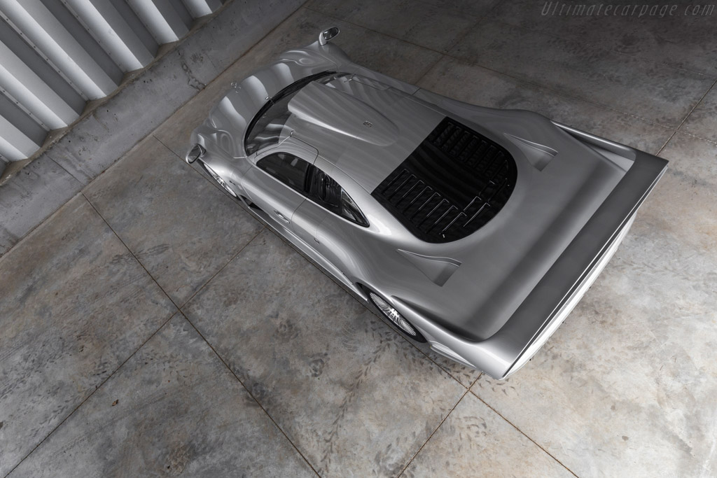 Mercedes-Benz CLK-GTR Coupe