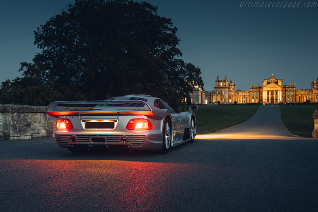 Mercedes-Benz CLK-GTR Coupe