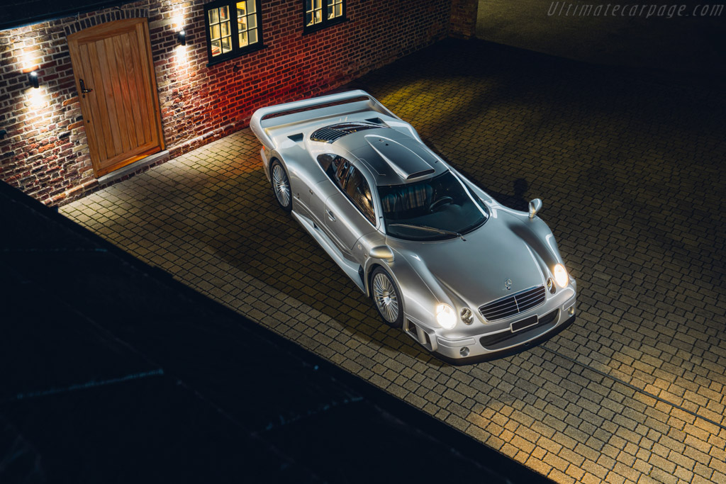 Mercedes-Benz CLK-GTR Coupe