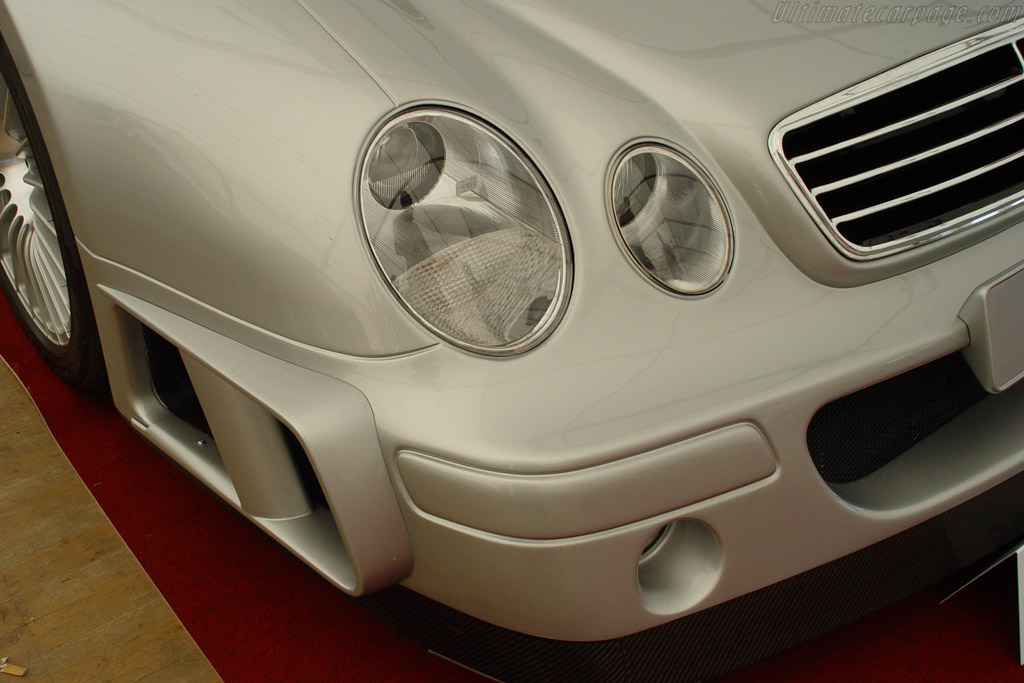 Mercedes-Benz CLK-GTR Coupe