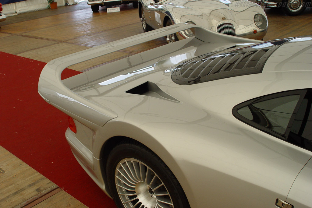Mercedes-Benz CLK-GTR Coupe