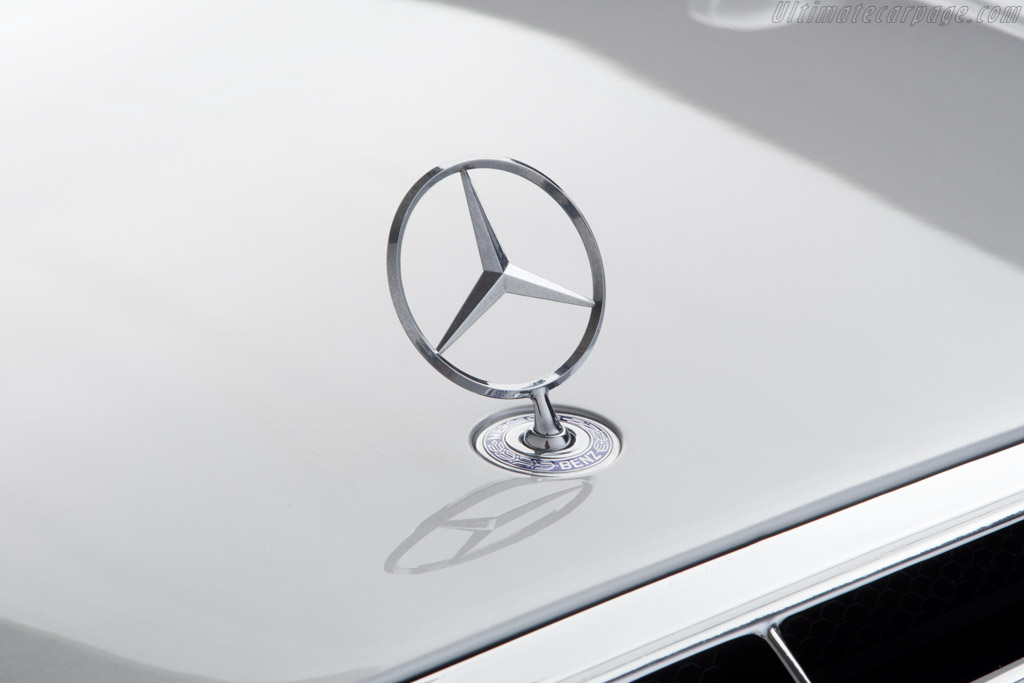 Mercedes-Benz CLK-GTR Coupe