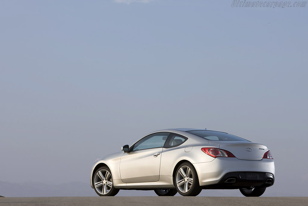 Hyundai Genesis Coupe