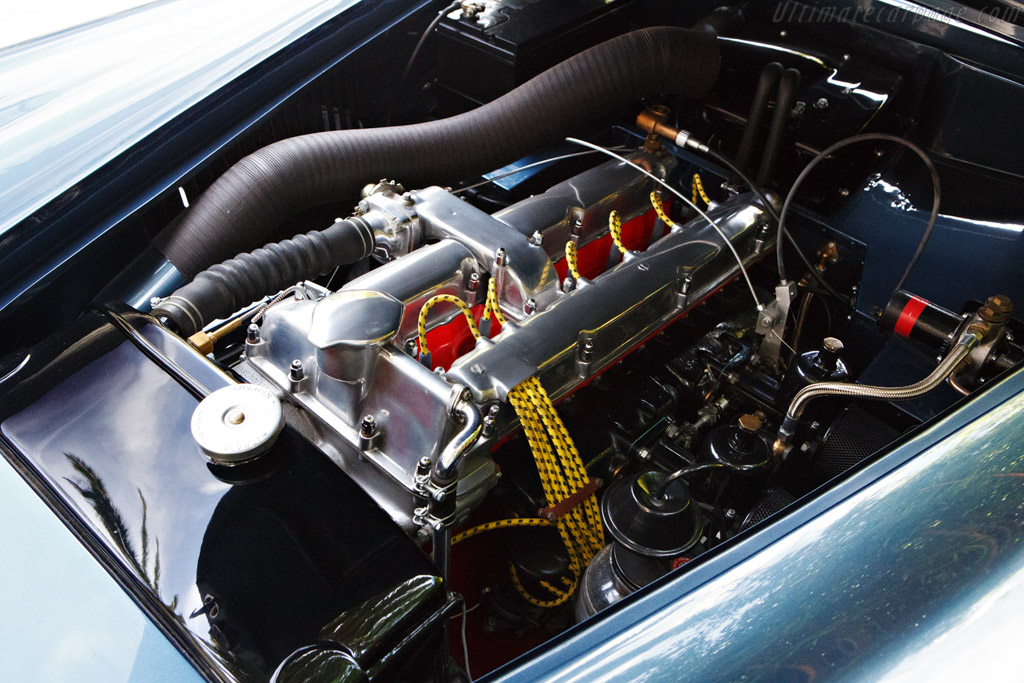 Aston Martin DB2/4 Bertone Cabriolet