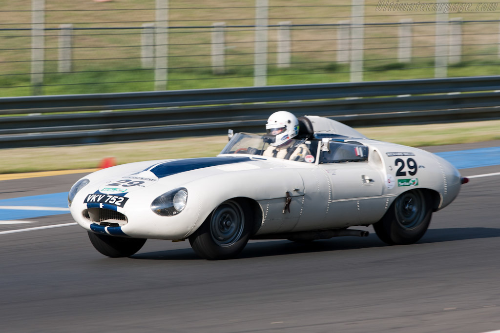Jaguar E2A - Chassis: E2A  - 2010 Le Mans Classic