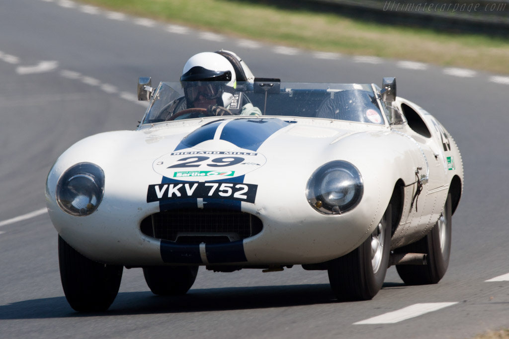 Jaguar E2A - Chassis: E2A  - 2010 Le Mans Classic