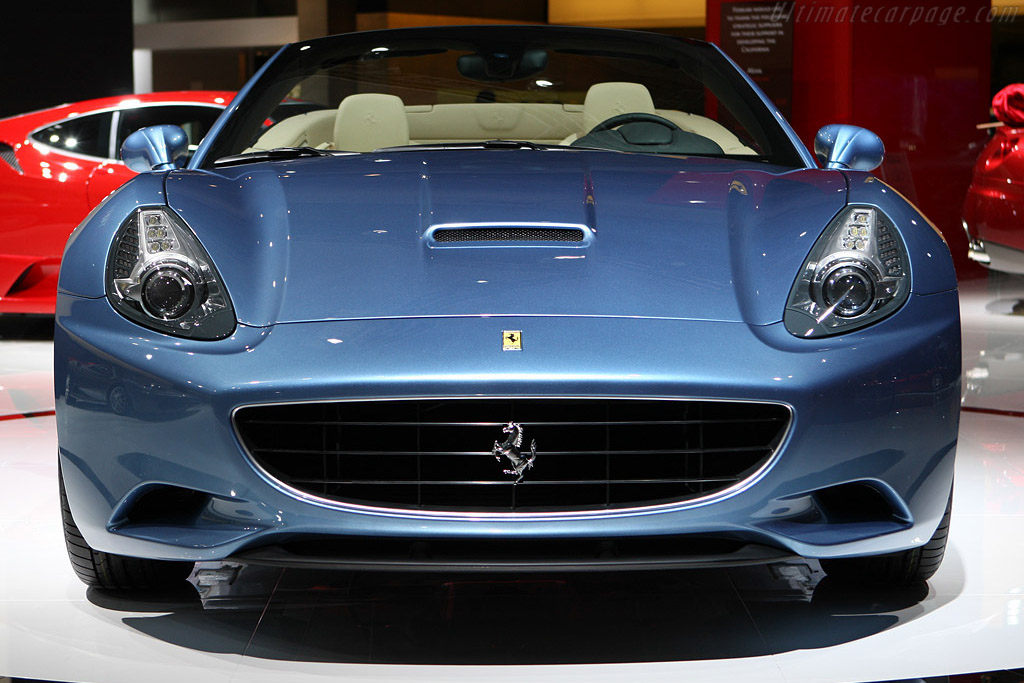 Ferrari California   - 2008 Mondial de l'Automobile Paris