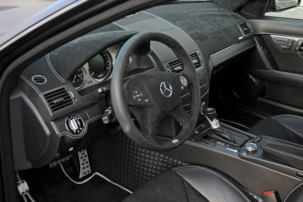 Brabus Bullit Black Arrow
