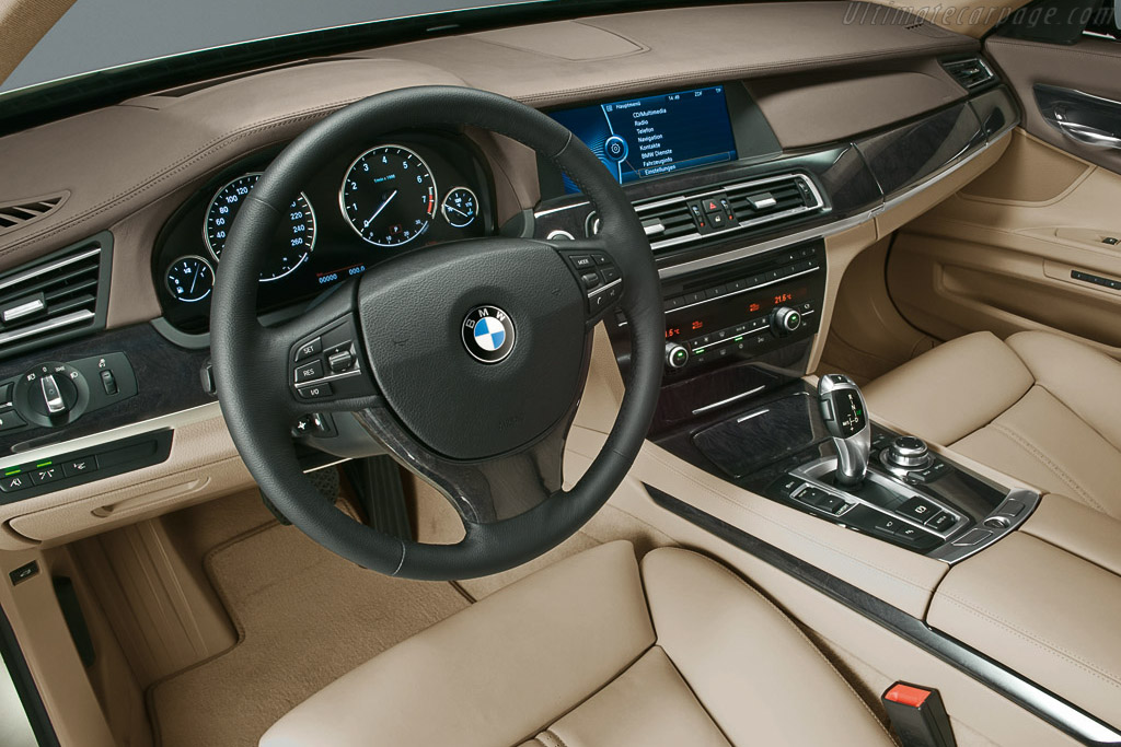BMW 750Li