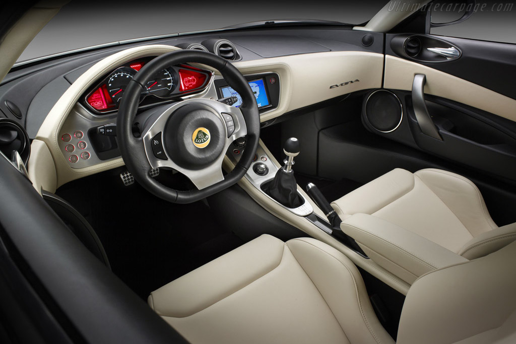 Lotus Evora