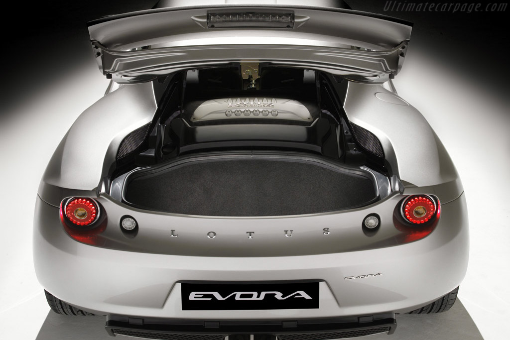 Lotus Evora