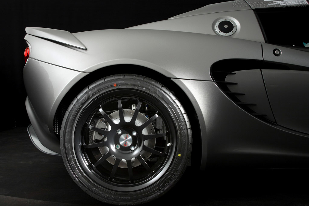 Lotus Eco Elise