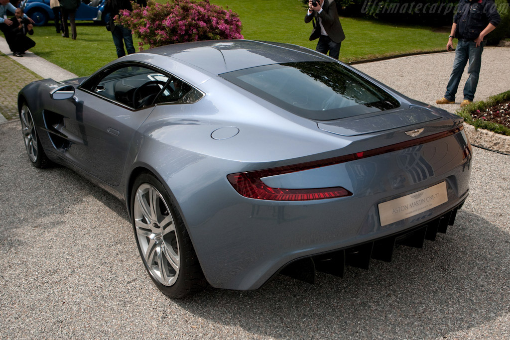 Aston Martin One-77   - 2009 Concorso d'Eleganza Villa d'Este