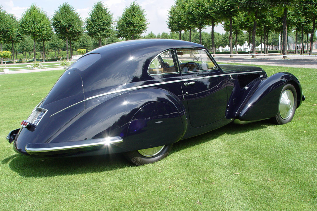 Alfa Romeo 8C 2900B Lungo Touring Berlinetta - Chassis: 412020  - 2003 European Concours d'Elegance