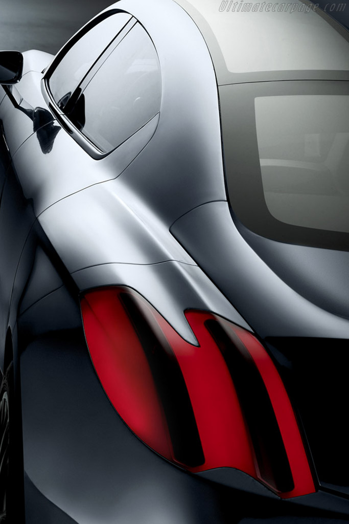 Peugeot RC HYmotion4 Concept