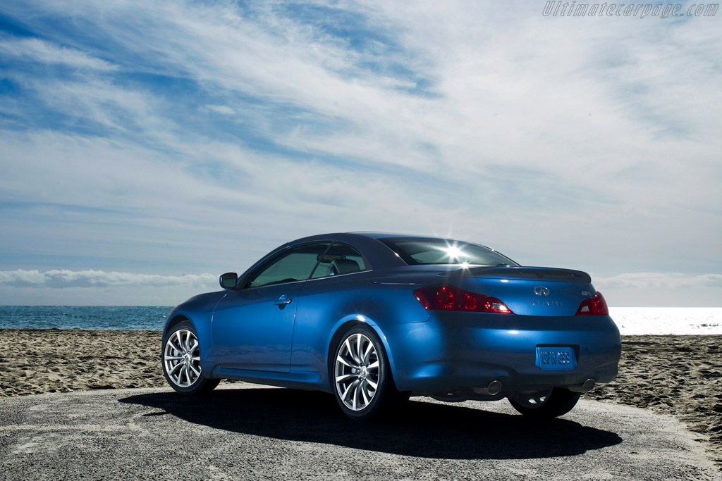 Infiniti G37 Convertible