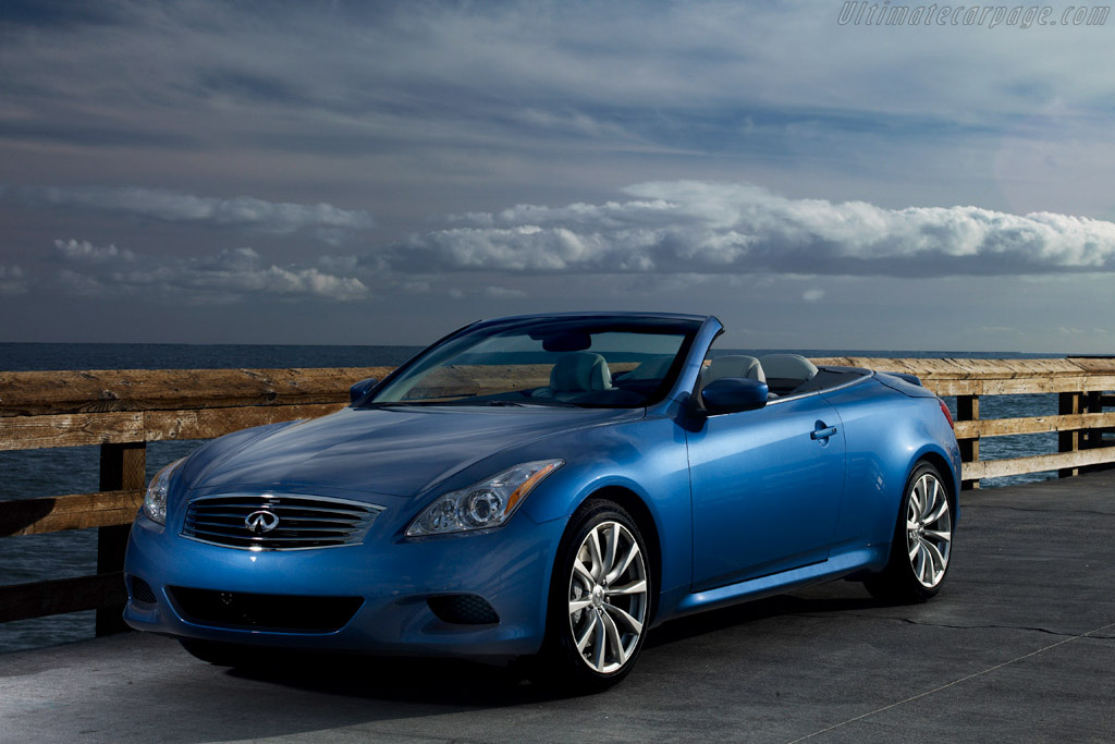 Infiniti G37 Convertible