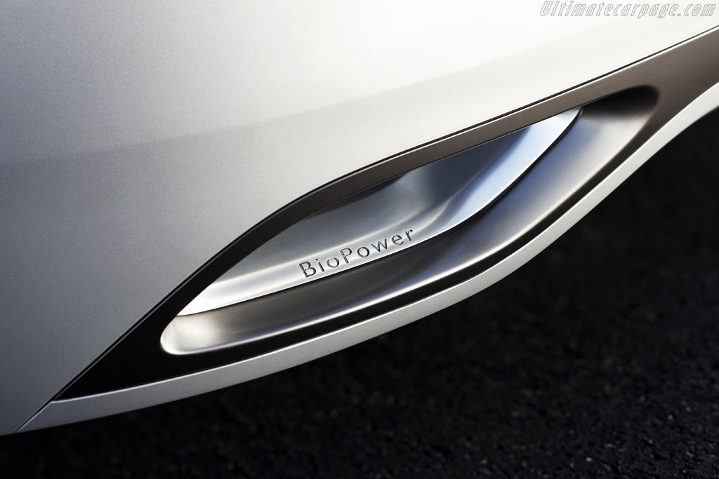 Saab 9-X Air Biohybrid Concept