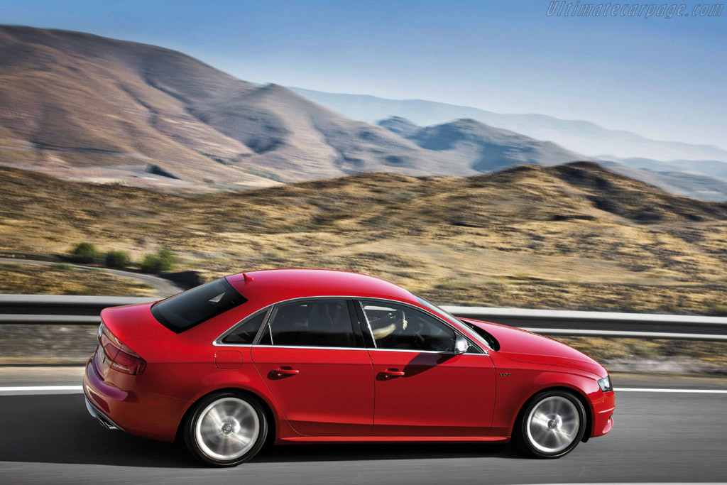 Audi S4