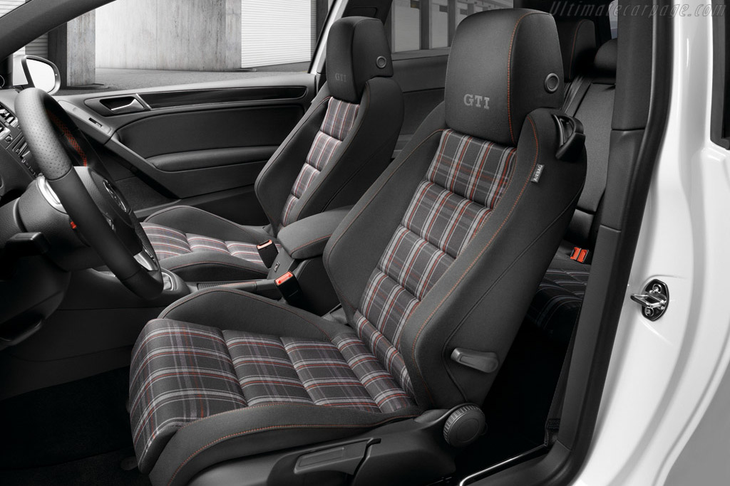 Volkswagen Golf VI GTI Concept